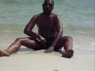 flagra_fio_dental_na_praia